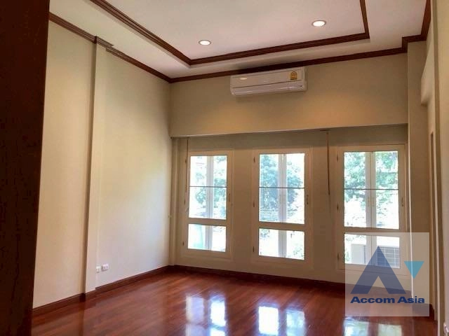 11  3 br House For Rent in Sukhumvit ,Bangkok BTS Asok AA13475