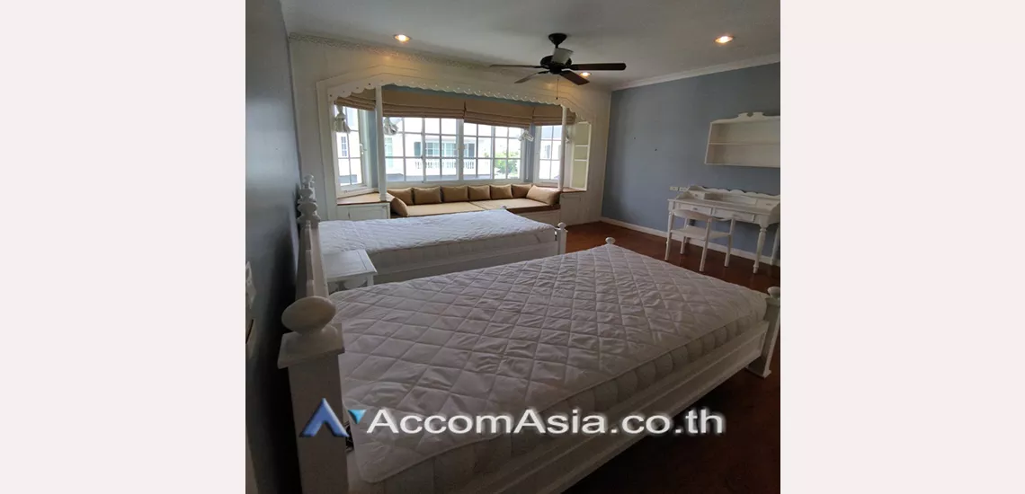 11  3 br House For Rent in Bangna ,Bangkok BTS Bearing at Fantasia Villa AA13482