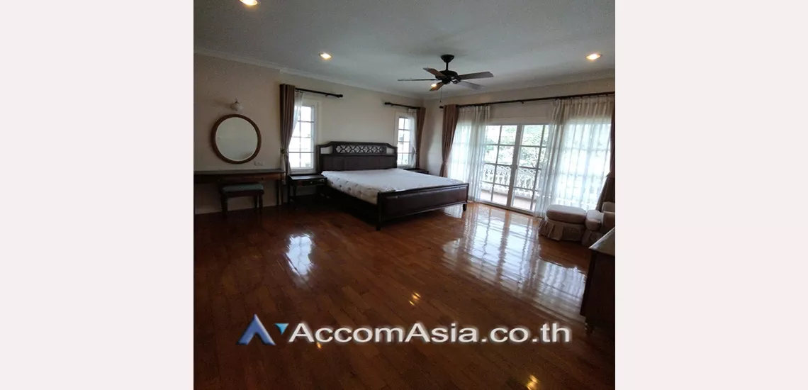 14  3 br House For Rent in Bangna ,Bangkok BTS Bearing at Fantasia Villa AA13482
