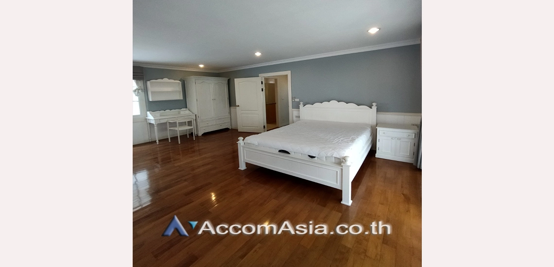 7  3 br House for rent and sale in Bang Na ,Bangkok BTS Bearing at Fantasia Villa 3  AA13482