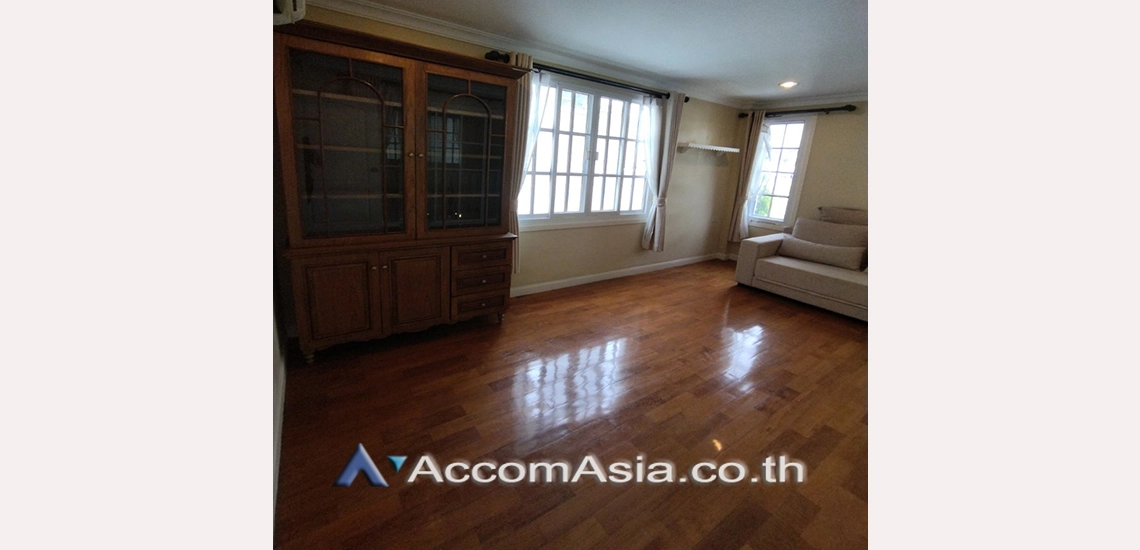 16  3 br House for rent and sale in Bang Na ,Bangkok BTS Bearing at Fantasia Villa 3  AA13482