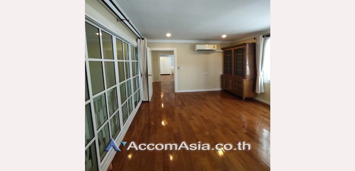 15  3 br House for rent and sale in Bang Na ,Bangkok BTS Bearing at Fantasia Villa 3  AA13482