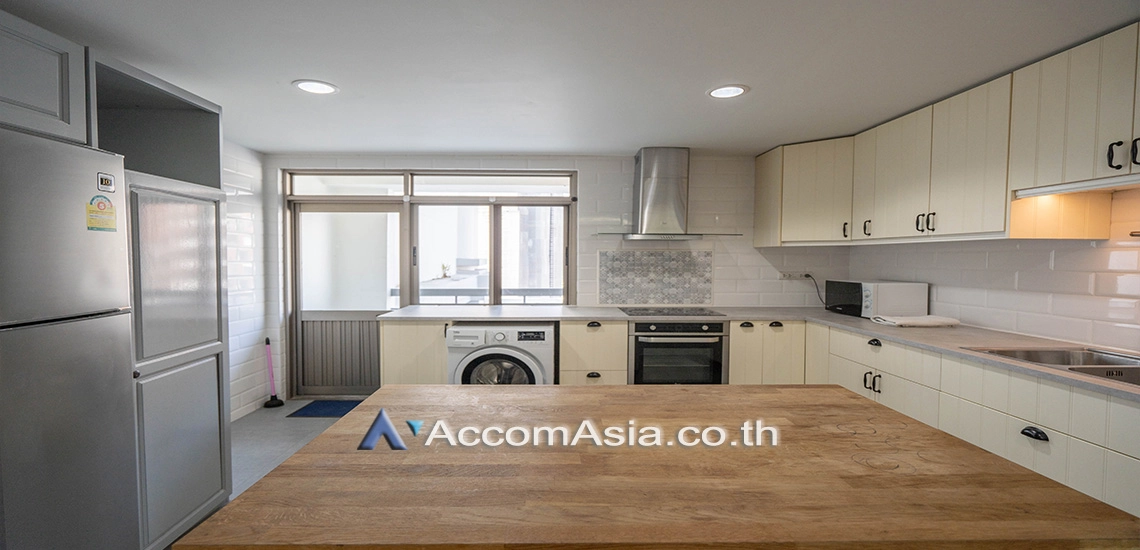 4  3 br Condominium for rent and sale in Sukhumvit ,Bangkok BTS Phrom Phong at Royal Castle AA13520