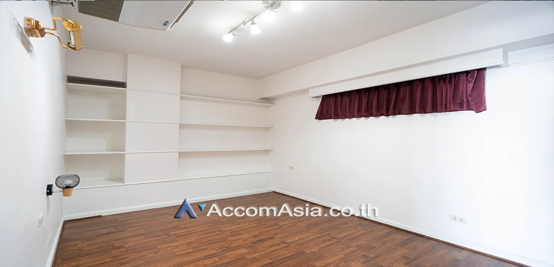 6  3 br Condominium for rent and sale in Sukhumvit ,Bangkok BTS Phrom Phong at Royal Castle AA13520