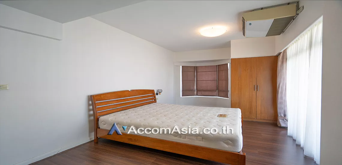 8  3 br Condominium for rent and sale in Sukhumvit ,Bangkok BTS Phrom Phong at Royal Castle AA13520