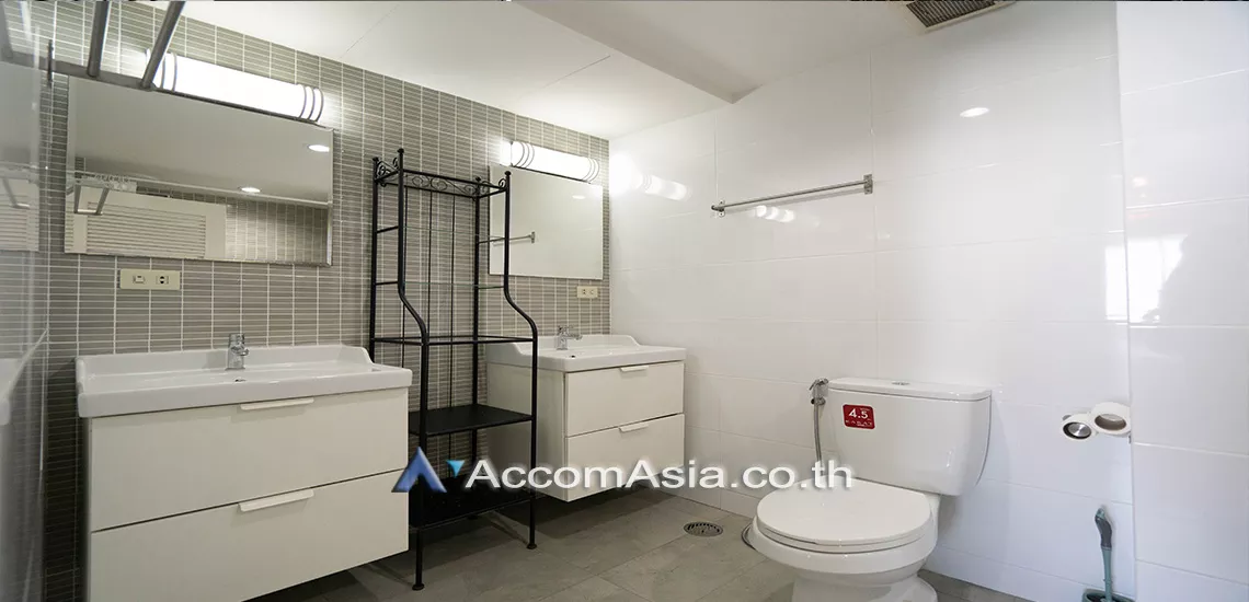 9  3 br Condominium for rent and sale in Sukhumvit ,Bangkok BTS Phrom Phong at Royal Castle AA13520
