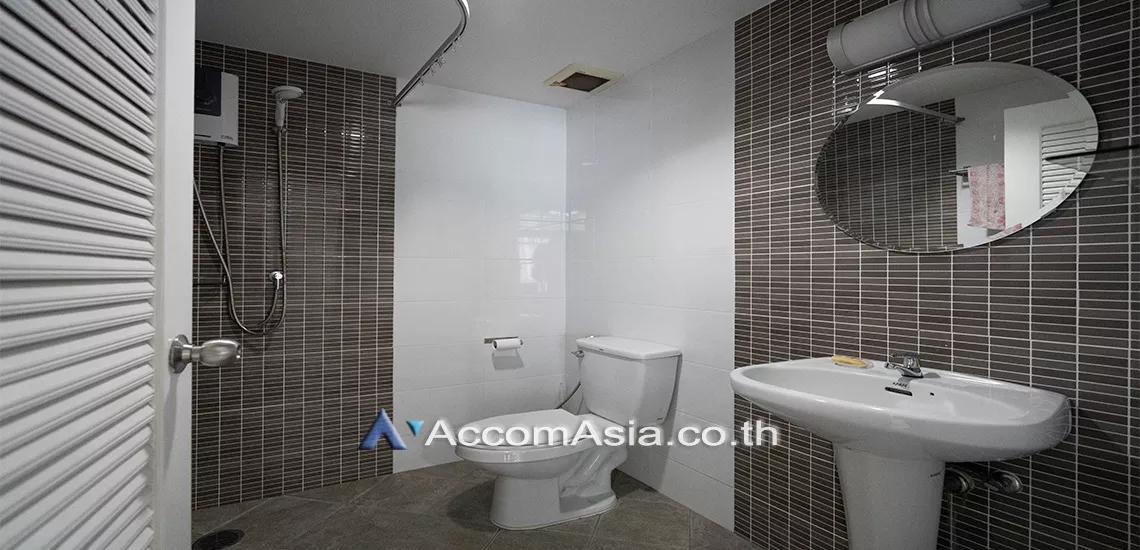 10  3 br Condominium for rent and sale in Sukhumvit ,Bangkok BTS Phrom Phong at Royal Castle AA13520