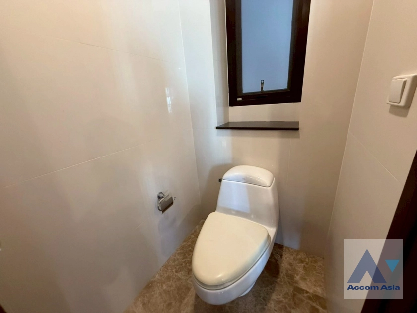 14  2 br Condominium For Rent in Sathorn ,Bangkok MRT Lumphini at The Lanai Sathorn AA13524