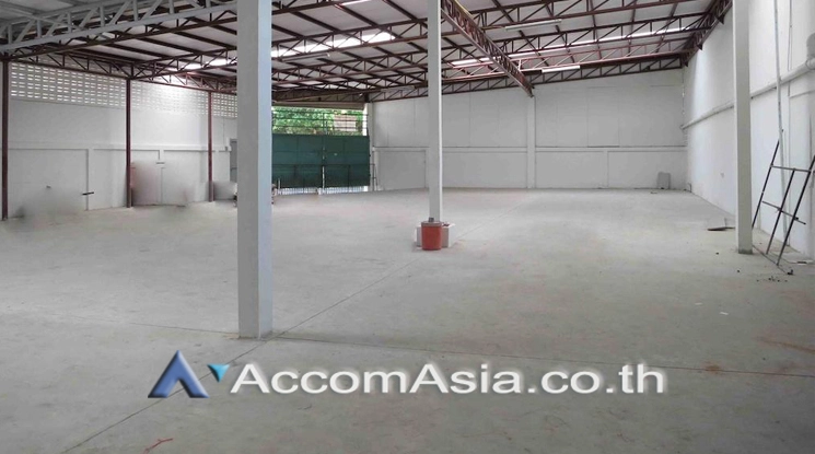  2  Warehouse For Rent in Ratchadaphisek ,Bangkok  AA13603