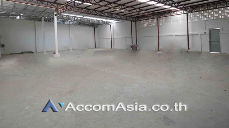  1  Warehouse For Rent in Ratchadaphisek ,Bangkok  AA13603