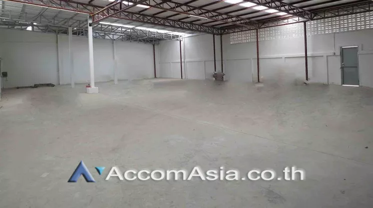  1  Warehouse For Rent in ratchadapisek ,Bangkok  AA13603