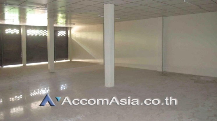 4  Warehouse For Rent in Ratchadaphisek ,Bangkok  AA13603