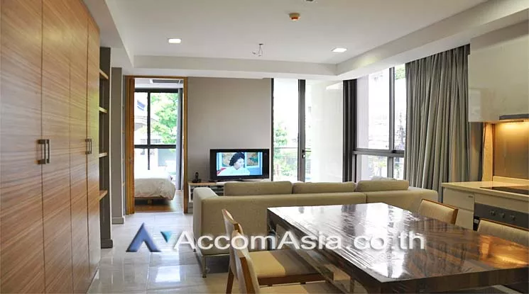 Pet friendly |  Elegant brand new Apartment  2 Bedroom for Rent BTS Phrom Phong in Sukhumvit Bangkok