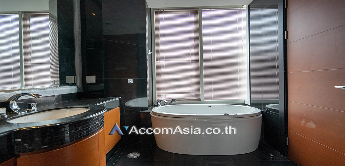 9  2 br Condominium For Rent in Silom ,Bangkok BTS Chong Nonsi - BRT Arkhan Songkhro at The Infinity Sathorn AA13640