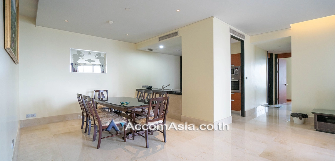  2 Bedrooms  Condominium For Rent in Silom, Bangkok  near BTS Chong Nonsi - BRT Arkhan Songkhro (AA13640)