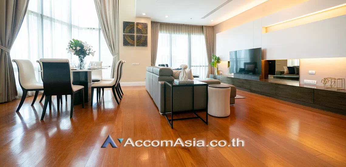 Duplex Condo |  3 Bedrooms  Condominium For Rent in Sukhumvit, Bangkok  near BTS Phrom Phong (AA13699)