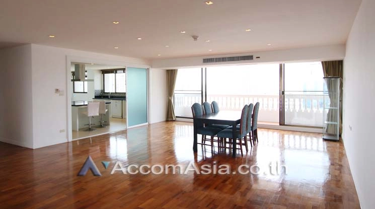 Big Balcony, Pet friendly |  4 Bedrooms  Apartment For Rent in Sukhumvit, Bangkok  near BTS Asok - MRT Sukhumvit (AA13734)