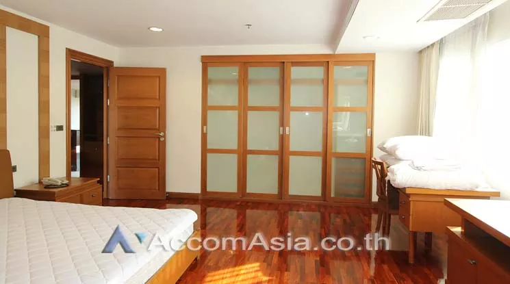 7  3 br Apartment For Rent in Sukhumvit ,Bangkok BTS Nana at Fully Furnished Suites AA13749