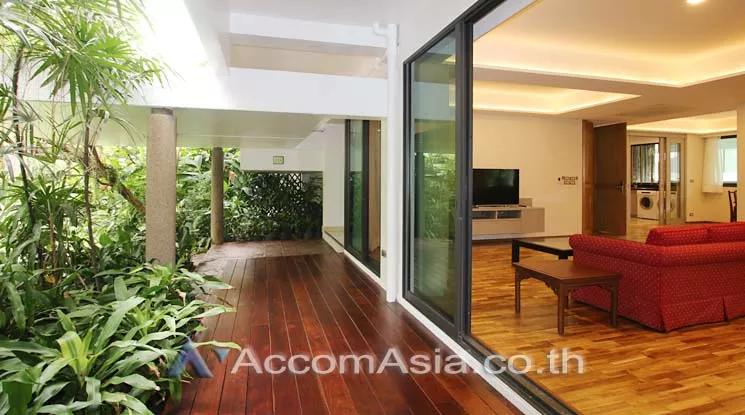 Pet friendly |  The Lush Greenery Residence Apartment  4 Bedroom for Rent BTS Chong Nonsi in Sathorn Bangkok