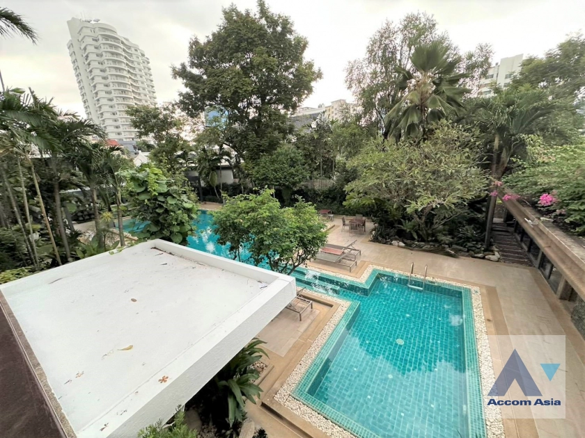 unitPet friendly | Spacious apartment with garden surroundings and stylish warmth in Sathorn (AA13767)