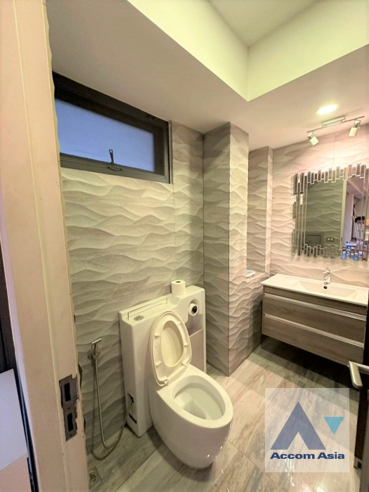 22  4 br Apartment For Rent in Sathorn ,Bangkok BTS Chong Nonsi at The Lush Greenery Residence AA13767