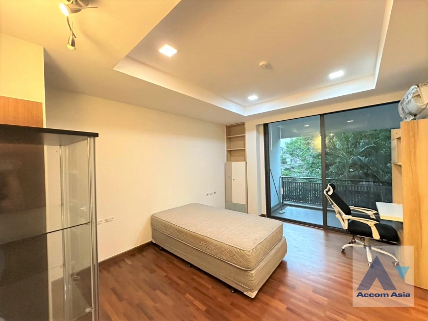 18  4 br Apartment For Rent in Sathorn ,Bangkok BTS Chong Nonsi at The Lush Greenery Residence AA13767