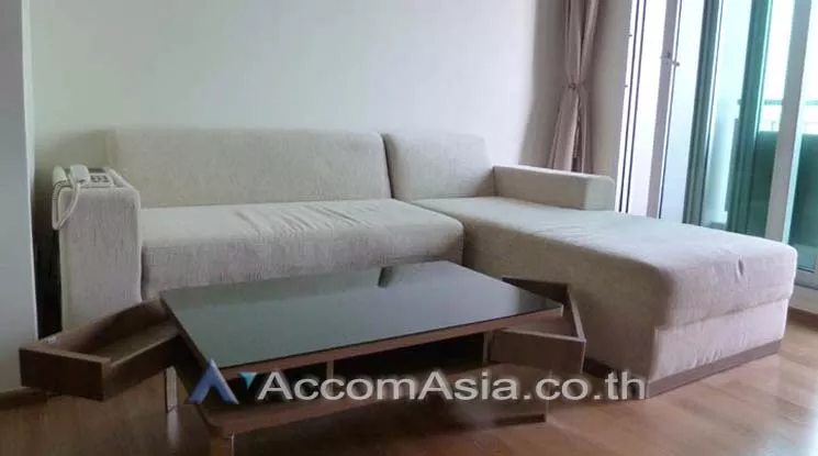  2 Bedrooms  Condominium For Rent in Phaholyothin, Bangkok  near MRT Phetchaburi - ARL Makkasan (AA13796)