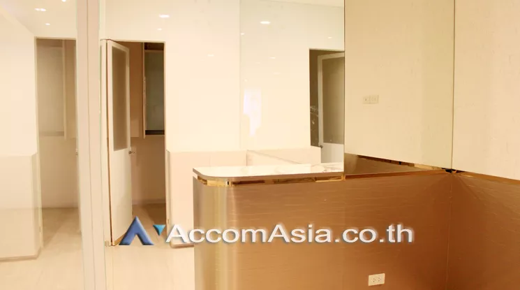 unit Retail / showroom For Rent in Sukhumvit, Bangkok  near BTS Phrom Phong (AA13839)