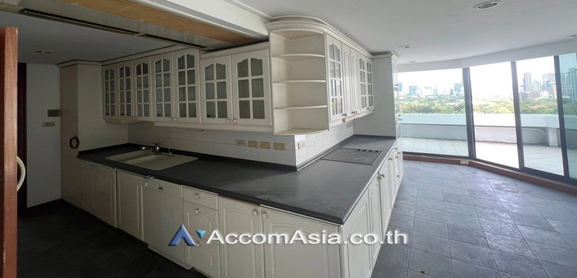 8  4 br Condominium For Sale in Sukhumvit ,Bangkok BTS Asok - MRT Sukhumvit at Lake Avenue AA13856