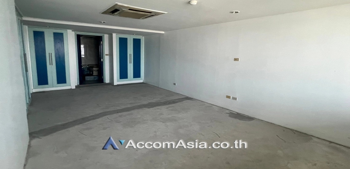 10  4 br Condominium For Sale in Sukhumvit ,Bangkok BTS Asok - MRT Sukhumvit at Lake Avenue AA13856