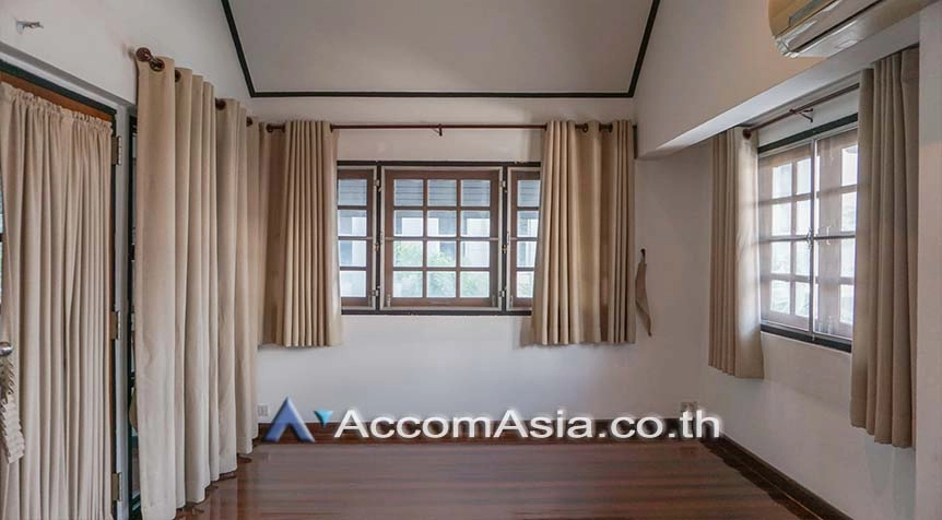 13  4 br House for rent and sale in Sathorn ,Bangkok BTS Chong Nonsi at Peaceful Compound 90447