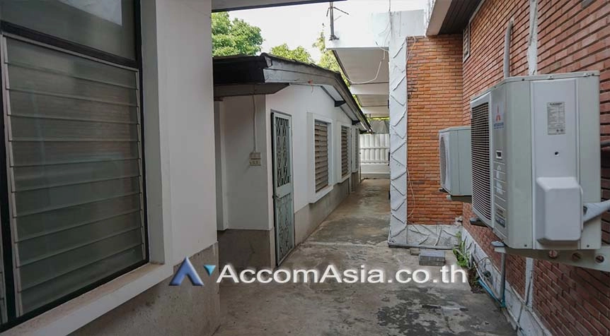 4  4 br House for rent and sale in Sathorn ,Bangkok BTS Chong Nonsi at Peaceful Compound 90447