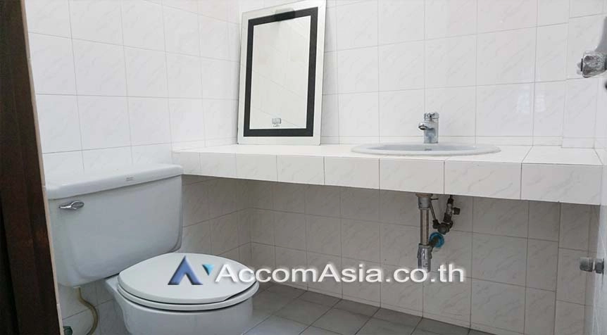 9  4 br House for rent and sale in Sathorn ,Bangkok BTS Chong Nonsi at Peaceful Compound 90447