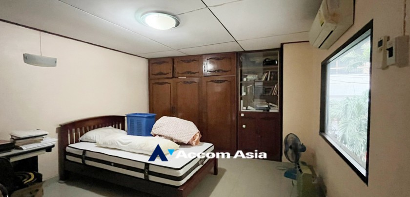 10  3 br Townhouse for rent and sale in sukhumvit ,Bangkok BTS Phrom Phong AA13908