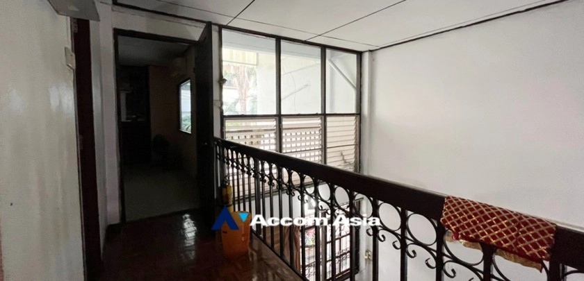 16  3 br Townhouse for rent and sale in sukhumvit ,Bangkok BTS Phrom Phong AA13908