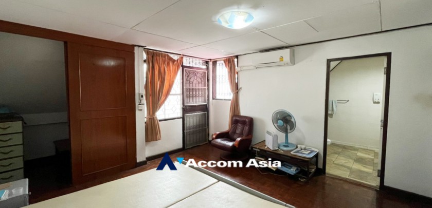 9  3 br Townhouse for rent and sale in sukhumvit ,Bangkok BTS Phrom Phong AA13908