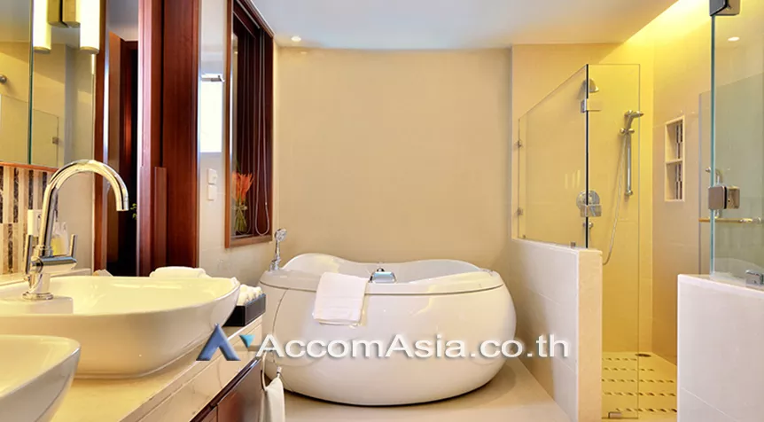 8  4 br Apartment For Rent in Ploenchit ,Bangkok BTS Ploenchit at Exclusive Serviced Residence AA13945