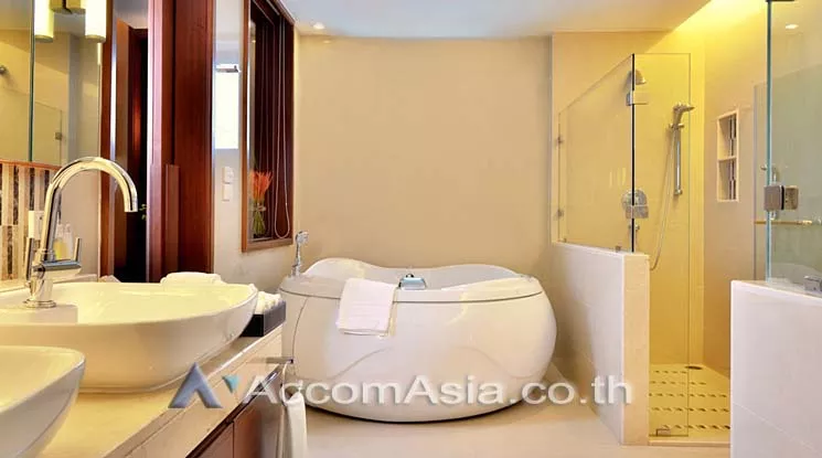 7  3 br Apartment For Rent in Ploenchit ,Bangkok BTS Ploenchit at Exclusive Serviced Residence AA13946