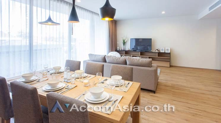unit 2 Bedrooms  Apartment For Rent in Sukhumvit, Bangkok  near BTS Asok - MRT Sukhumvit (AA13967)