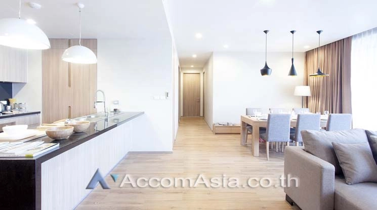 unit 2 Bedrooms  Apartment For Rent in Sukhumvit, Bangkok  near BTS Asok - MRT Sukhumvit (AA13967)