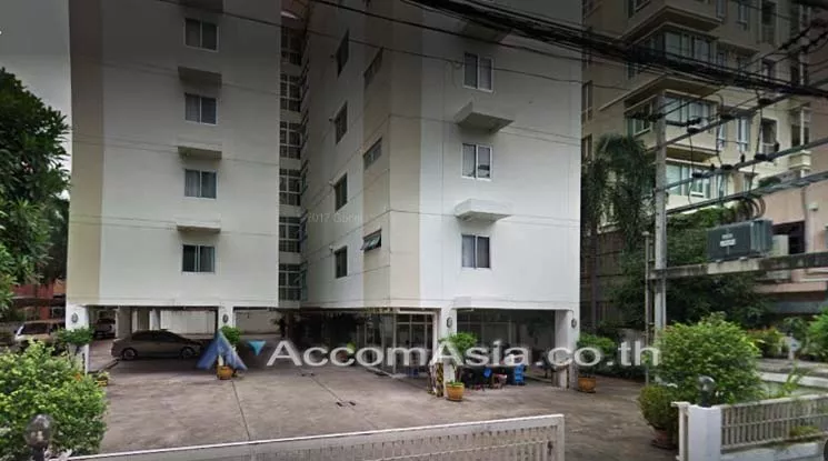 unit 2 Bedrooms  Apartment For Rent in Sukhumvit, Bangkok  near BTS Phrom Phong (AA13972)