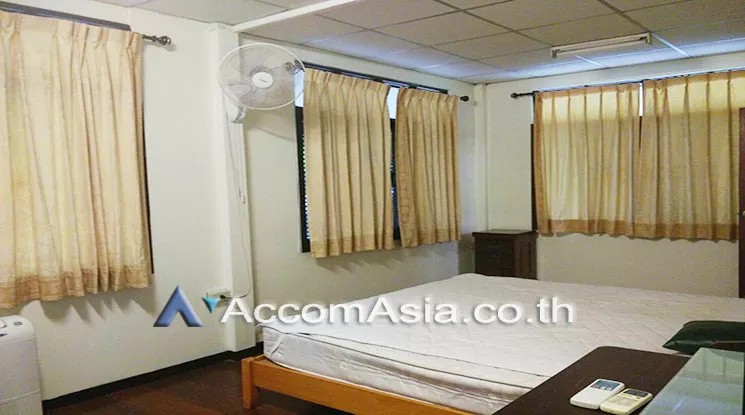 5  3 br House for rent and sale in sathorn ,Bangkok BTS Chong Nonsi 90452