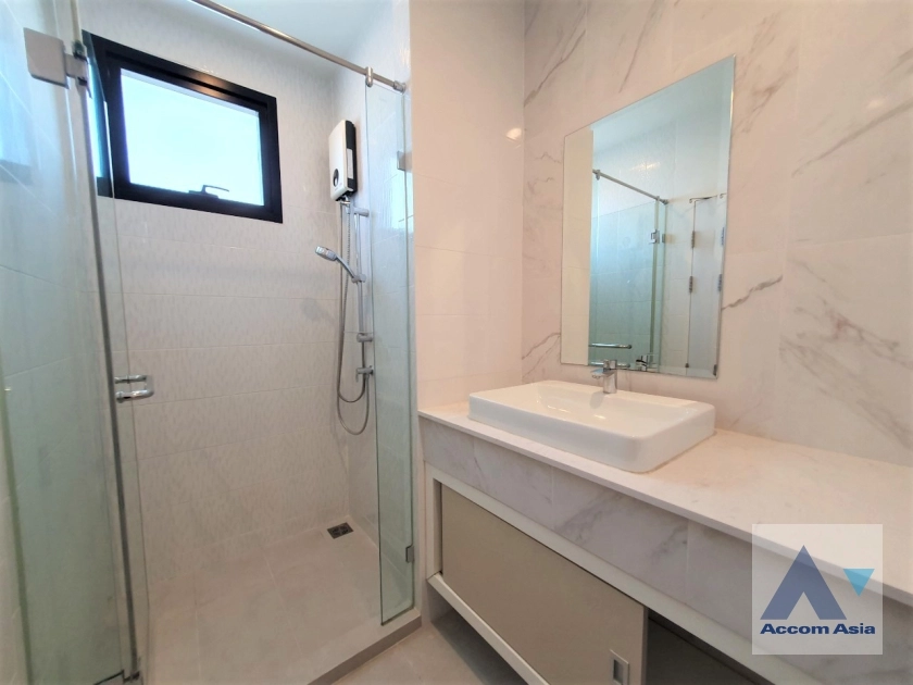 27  3 br Condominium for rent and sale in Ratchadaphisek ,Bangkok BTS Thong Lo at The Niche Pride Thonglor AA14008