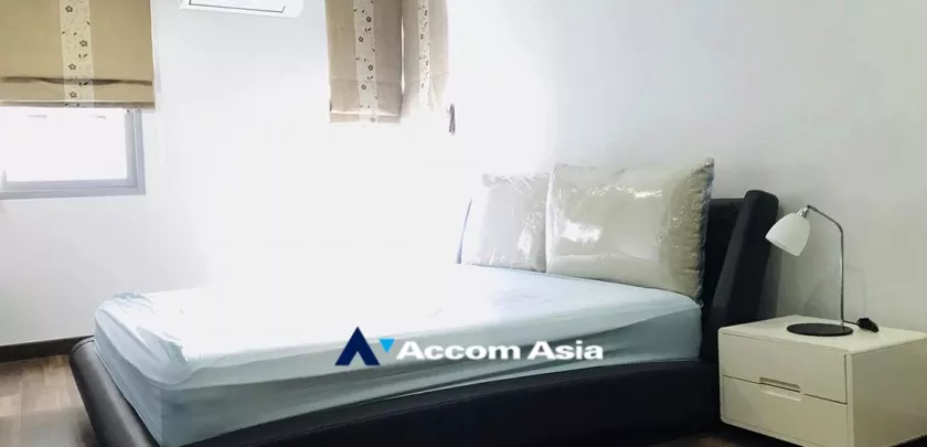 5  2 br Condominium For Rent in Ploenchit ,Bangkok BTS Ratchadamri at The Rajdamri AA14011