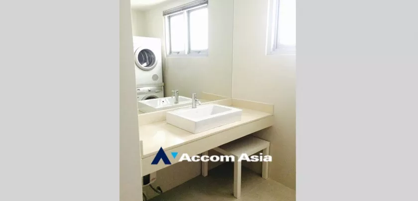 10  2 br Condominium For Rent in Ploenchit ,Bangkok BTS Ratchadamri at The Rajdamri AA14011
