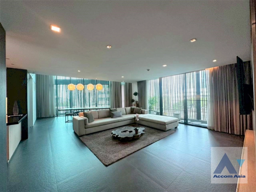 unitFully Furnished, Duplex Condo |  2 Bedrooms  Apartment For Rent & Sale in Sukhumvit, Bangkok  near BTS Ekkamai (AA14014)