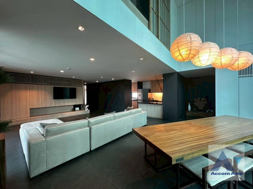 unitFully Furnished, Duplex Condo |  2 Bedrooms  Apartment For Rent & Sale in Sukhumvit, Bangkok  near BTS Ekkamai (AA14014)