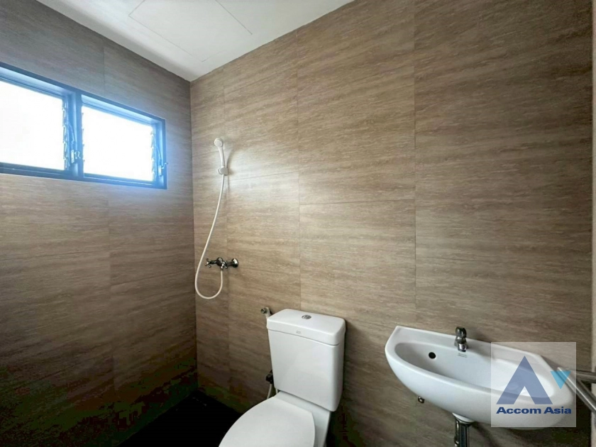 21  2 br Apartment for rent and sale in Sukhumvit ,Bangkok BTS Ekkamai at Japanese inspired style AA14014