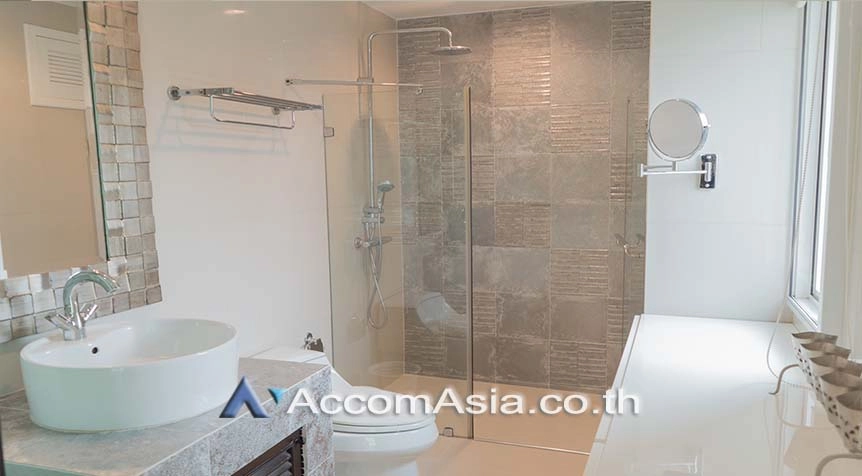 15  4 br Townhouse For Rent in Sukhumvit ,Bangkok BTS Ekkamai at The Parklane 12 AA14036