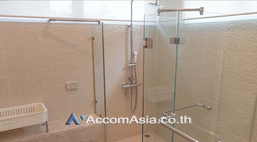 16  4 br Townhouse For Rent in Sukhumvit ,Bangkok BTS Ekkamai at The Parklane 12 AA14036